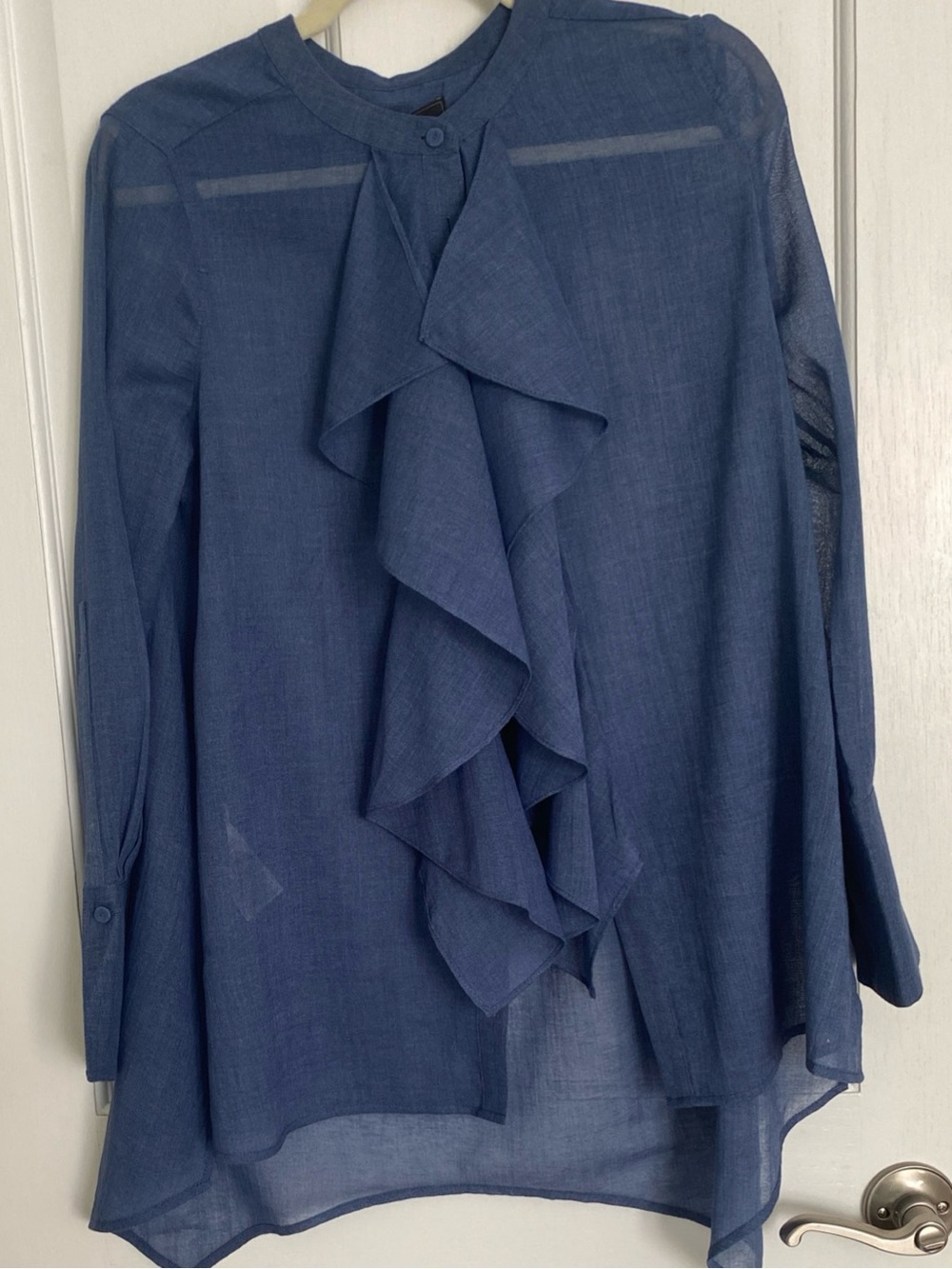 NWT BCBGMAXAZRIA Imogene Ruffled top size XS - Picture 2 of 11